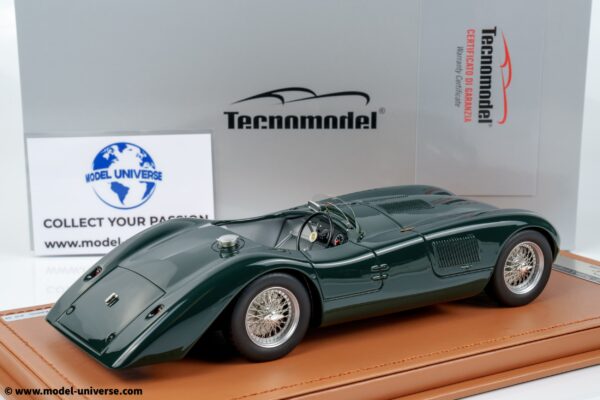 Tecnomodel - 1:18 Jaguar C-Type Long Tail Le Mans 1952 Press Version British Racing Green - Limited Edition Resin Model with Display Case 8 tecnomodel tm18 303a jaguar c type longtail press 6