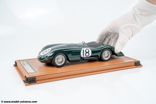 Tecnomodel - 1:18 Jaguar C-Type Long Tail No.18 24h Le Mans 1952 Tony Rolt, Duncan Hamilton - Limited Edition Resin Model with Display Case 10 Tecnomodel - 1:18 Jaguar C-Type Long Tail No.18 24h Le Mans 1952 Tony Rolt, Duncan Hamilton - Limited Edition Resin Model with Display Case