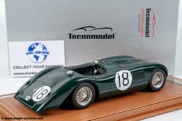 Tecnomodel - 1:18 Jaguar C-Type Long Tail No.18 24h Le Mans 1952 Tony Rolt, Duncan Hamilton - Limited Edition Resin Model with Display Case