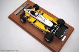 Tecnomodel - 1:18 Renault RE30B No.16 Rene Arnoux Winner French GP 1982 - Limited Edition Resin Model