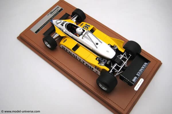 Tecnomodel - 1:18 Renault RE30B No.16 Rene Arnoux Winner French GP 1982 - Limited Edition Resin Model