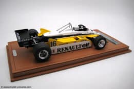 Tecnomodel - 1:18 Renault RE30B No.16 Rene Arnoux Winner French GP 1982 - Limited Edition Resin Model