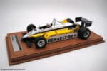 Tecnomodel - 1:18 Renault RE30B No.16 Rene Arnoux Winner French GP 1982 - Limited Edition Resin Model