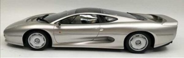 Jaguar XJ220 1992 - Silver