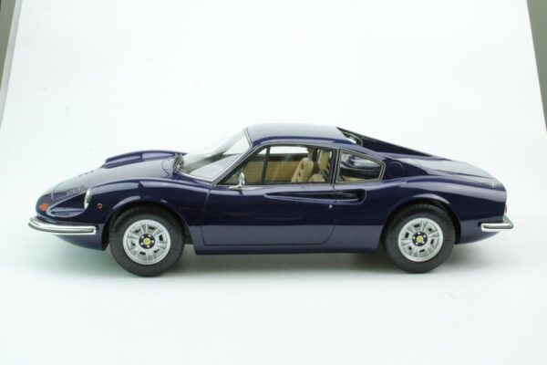 Ferrari dino 246 GT Blu