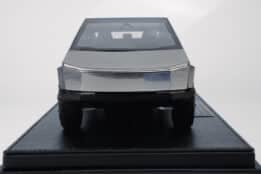 Top Marques - 1:18 Tesla Cybertruck Stainless Steel - Limited Edition Resin Model