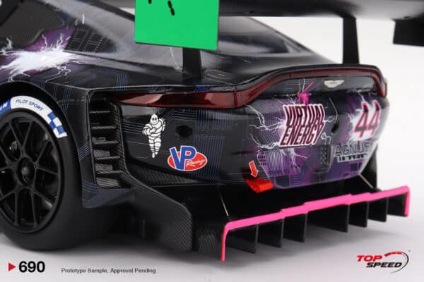 Top Speed 1:18 Aston Martin Vantage GT3 EVO No.44 Magnus Racing 2025 (TS0690) Limited Edition Resin Model 11 Top Speed 1:18 Aston Martin Vantage GT3 EVO No.44 Magnus Racing 2025 (TS0690) Limited Edition Resin Model