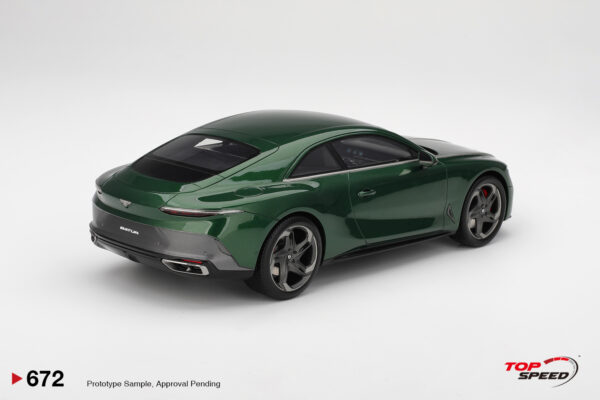 Top Speed 1:18 Bentley Batur Scarab Coach Built by Mulliner 2023 (TS0672) Resin Model 7 Top Speed 1:18 scale diecast model of the Bentley Batur in Scarab Green TS0672 - Image 05