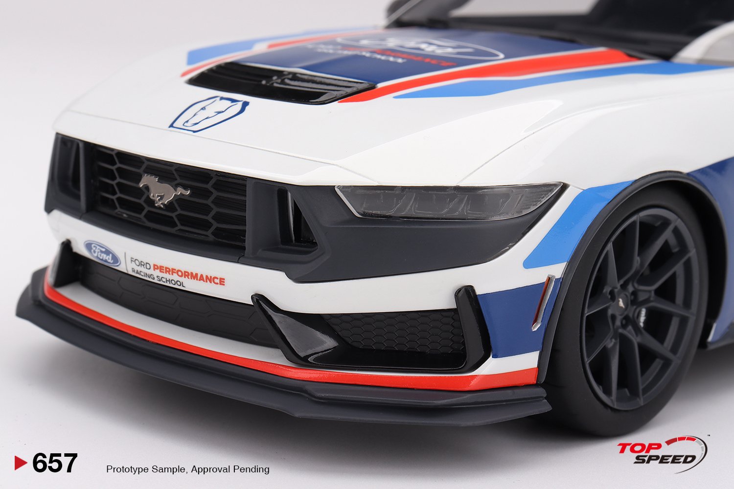 Top Speed 1:18 Ford Mustang Dark Horse White No.24 Ford Performance Racing School (TS0657) Resin Model 4 Top Speed 1:18 Ford Mustang Dark Horse #24 Ford Performance Racing School (TS0657) resin model – front detail