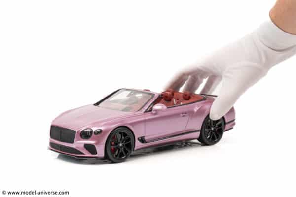 Top Speed - 1:18 Bentley Continental GT Convertible Passion Pink - Limited Edition Resin Model