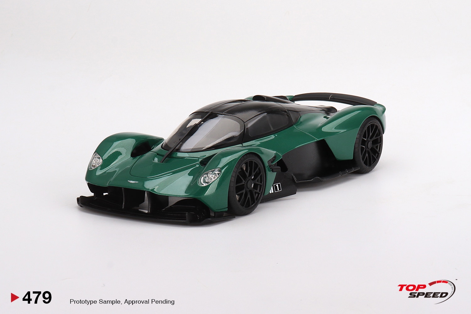 top speed - 1:18 aston martin valkyrie racing green