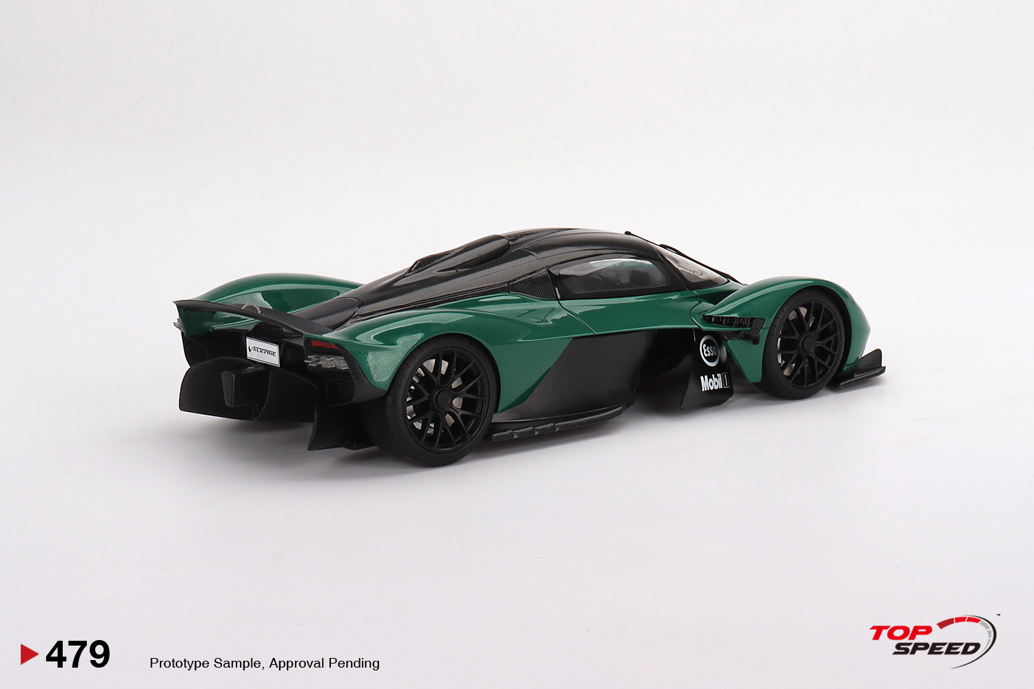 top speed - 1:18 aston martin valkyrie racing green