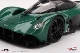 top speed - 1:18 aston martin valkyrie racing green