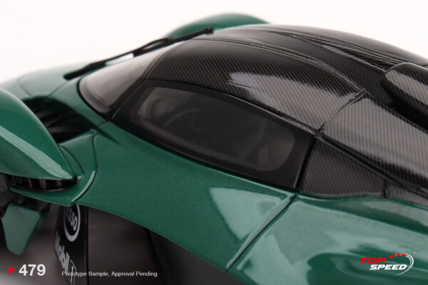 top speed - 1:18 aston martin valkyrie racing green