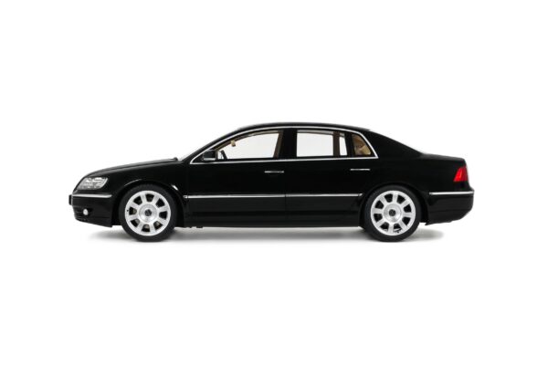 Otto Mobile 1:18 Volkswagen Phaeton 6.0 W12 Black 2005 (OT1266) Limited Edition Resin Model 13 Otto Mobile 1:18 Volkswagen Phaeton 6.0 W12 Black 2005 Limited Edition Resin Model