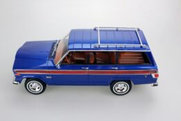 LS Collectibles 1/18 Jeep Grand Wagoneer Blue 1979 Resin Model Car LS037A