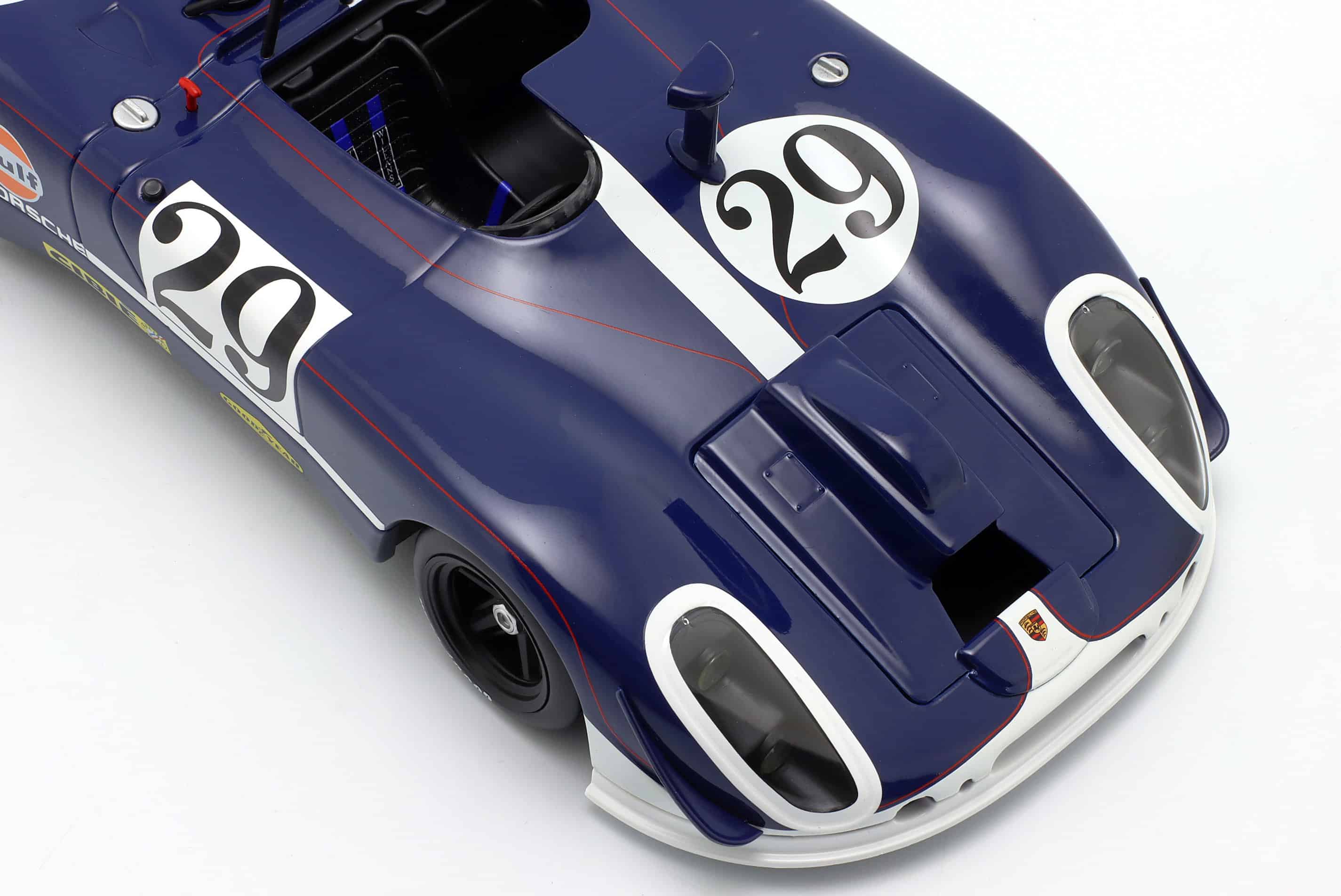 WERK83 1:18 Porsche 908/02 No.29 Camera Car 9th 24h Le Mans 1970 (W18063002) Diecast Model 7 WERK83 1:18 Porsche 908/02 No.29 Camera Car 9th 24h Le Mans 1970 (W18063002) Diecast Model