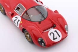 WERK83 - 1:12 Ferrari 330 P4 No.21 24h Le Mans 1967 Scarfotti, Parkes - Resin Model