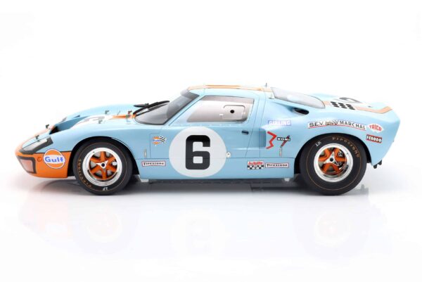 WERK83 - 1:12 Ford GT40 Mk.I No.6 Winner 24h Le Mans 1969 Jacky Ickx, Jackie Oliver - Resin Model 8 WERK83 - 1:12 Ford GT40 Mk.I No.6 Winner 24h Le Mans 1969 Jacky Ickx, Jackie Oliver - Resin Model