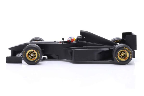 WERK83 - 1:12 Ferrari F1 F300 Michael Schumacher Test Car Fiorano 1998 - Diecast Model 11 WERK83 - 1:12 Ferrari F1 F300 Michael Schumacher Test Car Fiorano 1998 - Diecast Model