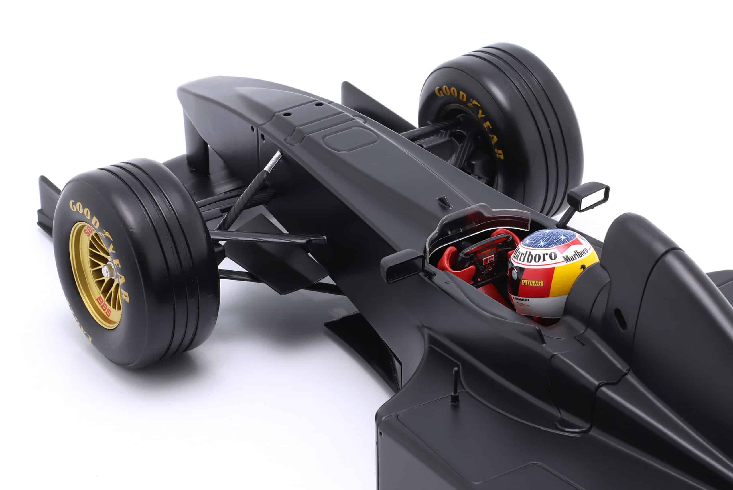 No338ミニカー1/12MICHAEL SCHUMACHER FERRARI WERK83 - 1:12 Ferrari F1 F300 Michael Schumacher Test Car Fiorano
