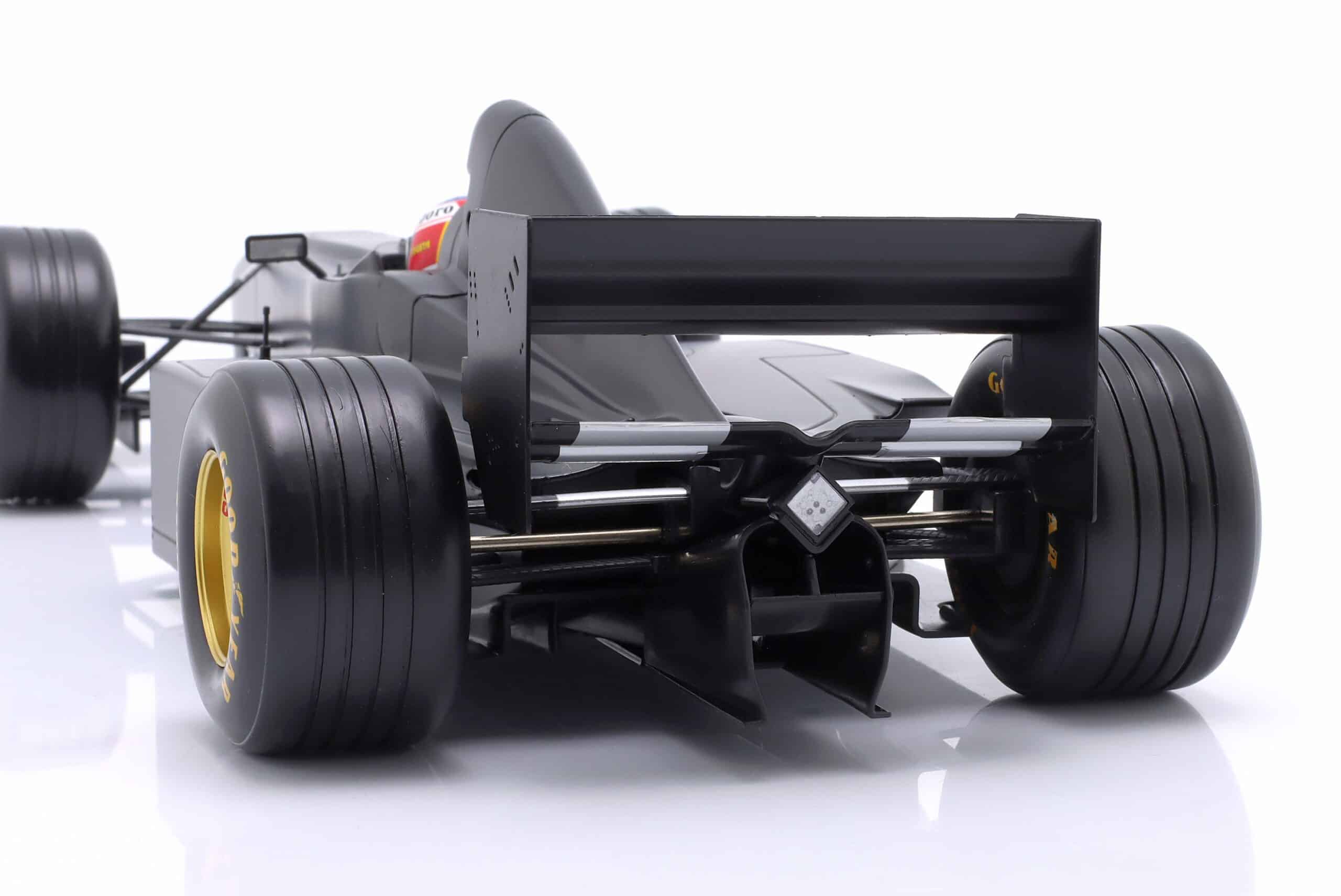 No338ミニカー1/12MICHAEL SCHUMACHER FERRARI WERK83 - 1:12 Ferrari F1 F300 Michael Schumacher Test Car Fiorano