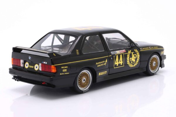WERK83 - 1:18 BMW M3 (E30) JPS No.44 Winner 1000km Bathurst Class 2 - Richards, Longhurst - Diecast Model 8 werk83_1_18_bmw_m3_e30_no44_winner_div_2_1000km_ba 3