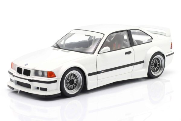 WERK83 - 1:18 BMW M3 (E36) GTR Plain Body Version White - Diecast Model