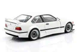 werk83_1_18_bmw_m3_e36_gtr_plain_body_version_whit 3