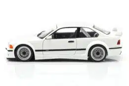 werk83_1_18_bmw_m3_e36_gtr_plain_body_version_whit 4