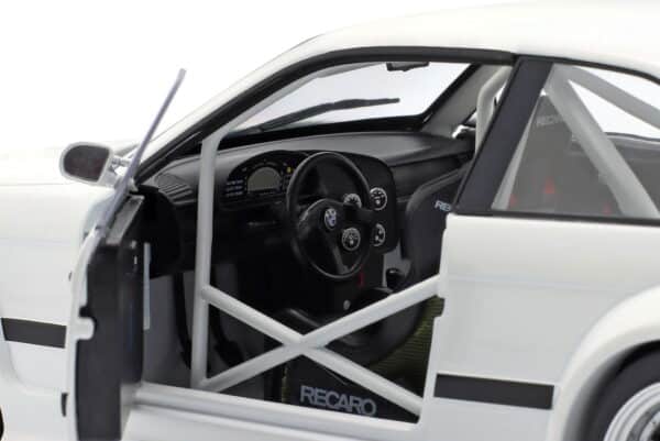 werk83_1_18_bmw_m3_e36_gtr_plain_body_version_whit 5