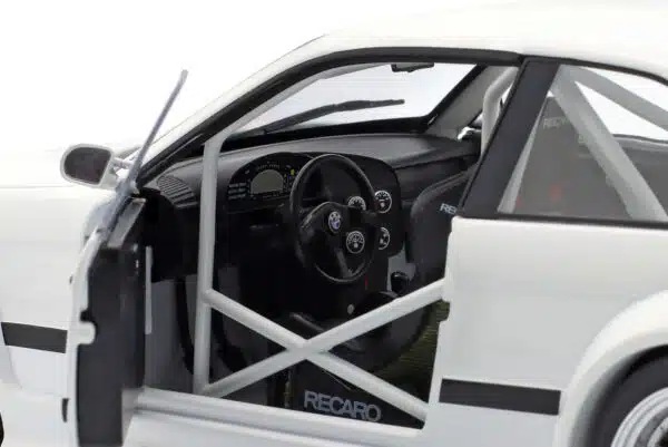 werk83_1_18_bmw_m3_e36_gtr_plain_body_version_whit 5
