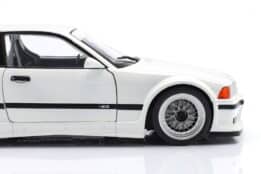 werk83_1_18_bmw_m3_e36_gtr_plain_body_version_whit 6