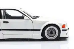 werk83_1_18_bmw_m3_e36_gtr_plain_body_version_whit 6