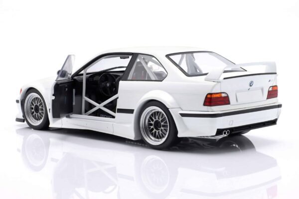WERK83 - 1:18 BMW M3 (E36) GTR Plain Body Version White - Diecast Model 15 WERK83 - 1:18 BMW M3 (E36) GTR Plain Body Version White - Diecast Model