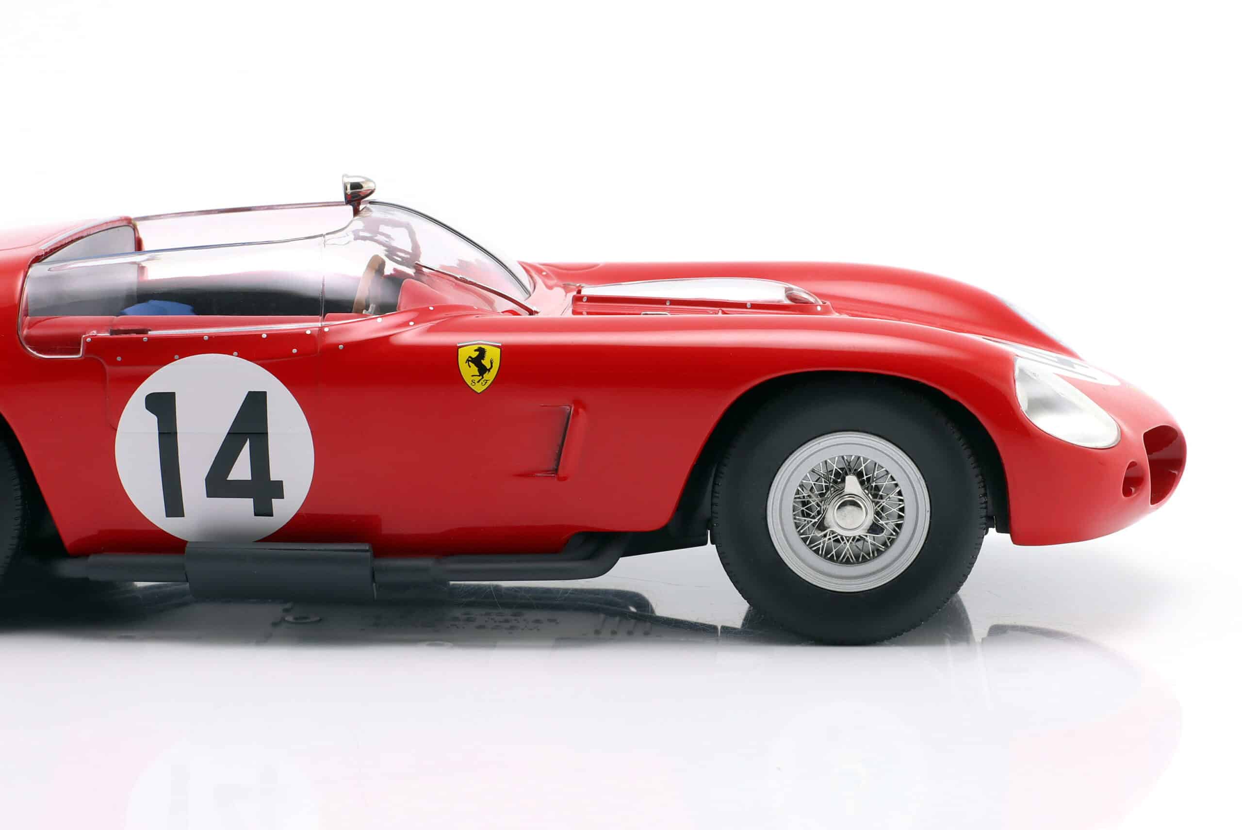 WERK83 - 1:18 Ferrari 250 TR61 No.14 Winner 1961 12h Sebring Phil Hill, Olivier Gendebien - Diecast Model 5 WERK83 - 1:18 Ferrari 250 TR61 No.14 Winner 1961 12h Sebring Phil Hill, Olivier Gendebien - Diecast Model