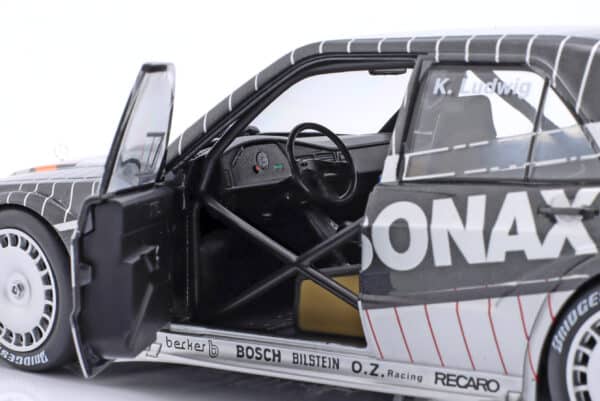 Mercedes-Benz 190E 2.5-16 Evo II 1992 DTM Champion Team AMG Motrenbau Klaus Ludwig - 1:18 Scale Diecast Model with Collectors Box by Werk83 - Image 6