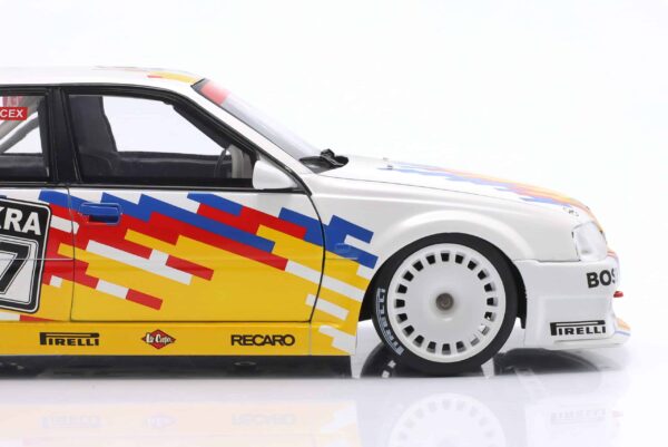 WERK83 - 1:18 Opel Omega EVO 500 No.37 DTM 1991 Volker Strycek - Diecast Model 15 WERK83 - 1:18 Opel Omega EVO 500 No.37 DTM 1991 Volker Strycek - Diecast Model