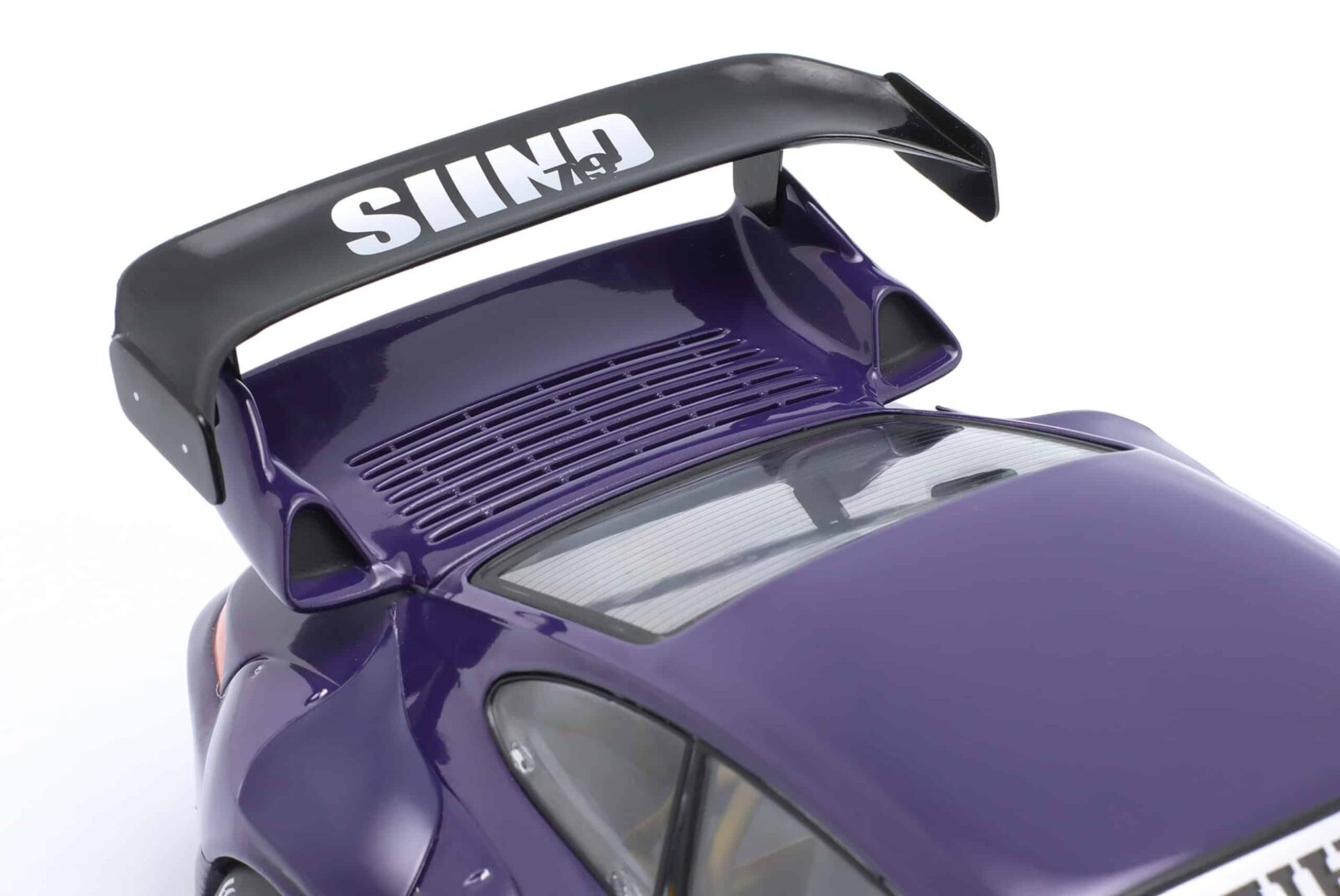 Werk83 - 1:18 Porsche 911 (993) RWB Rauh-Welt Furusato Sidney