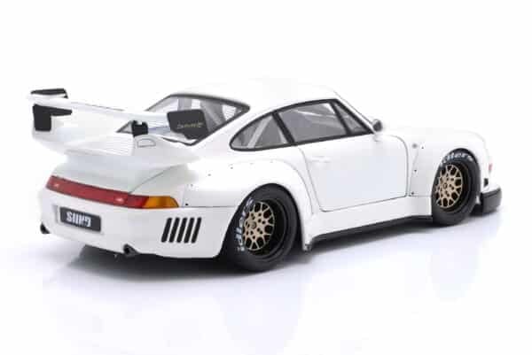 werk83_1_18_porsche_911_993_rwb_rauh_welt_osechi_g 3