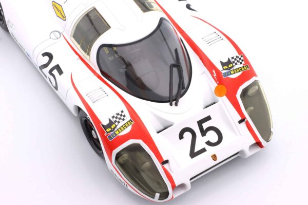 WERK83 - 1:18 Porsche 917 LH No.25 Pole Position 24h Le Mans 1970 Elford, Ahrens - Diecast Model 13 WERK83 - 1:18 Porsche 917 LH No.25 Pole Position 24h Le Mans 1970 Elford, Ahrens - Diecast Model