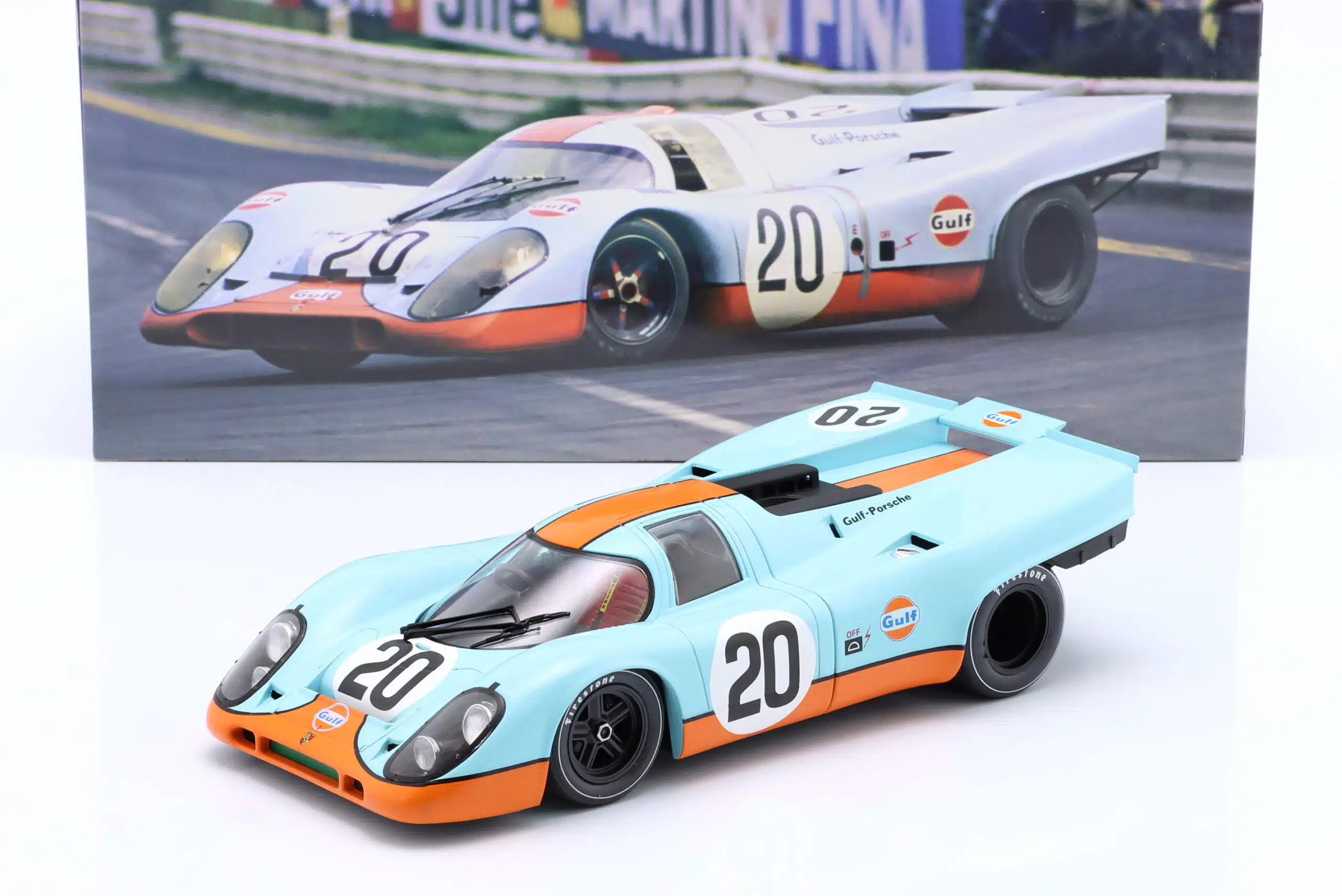 ノレブ 1/18 ポルシェ 917K #22 ル•マン24時間 1970 ポルシェ 917K - 1970 年のル・マンの勝者 - ザルツブルクの