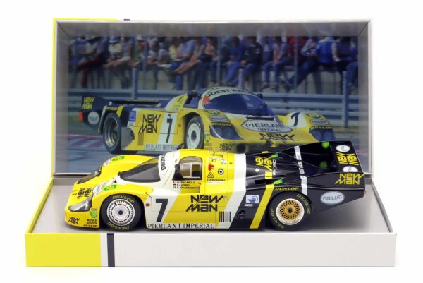 WERK83 1/12 ポルシェ 956B #19 イモラ1000km 1984 WERK83 1:12 Porsche 956B Jägermeister #19 Winner 1000km Imola 1984