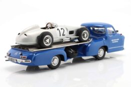 Mercedes-Benz Racing Transporter Blue Wonder with Mercedes-Benz W196 Stirling Moss Winner British GP 1955 - 1:18 Scale by Werk83