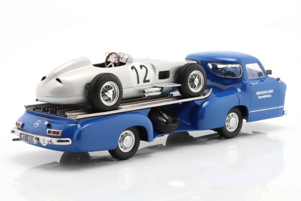 Mercedes-Benz Racing Transporter Blue Wonder with Mercedes-Benz W196 Stirling Moss Winner British GP 1955 - 1:18 Scale by Werk83 10 Mercedes-Benz Racing Transporter Blue Wonder with Mercedes-Benz W196 Stirling Moss Winner British GP 1955 - 1:18 Scale by Werk83