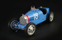 Italeri 4710 Bugatti Type 35B 1:12 Model Kit