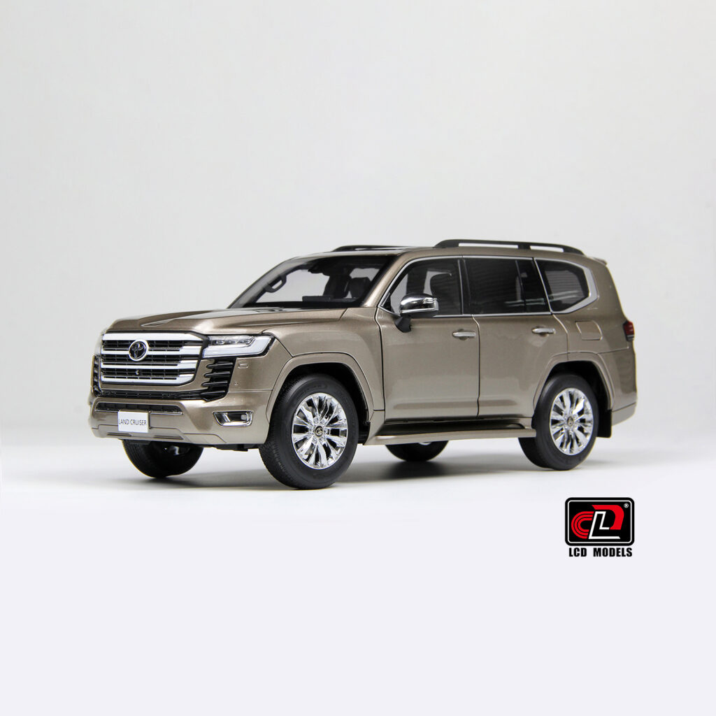 LCD Toyota Land Cruiser 300 Series Diecast Model in 1:18 Scale